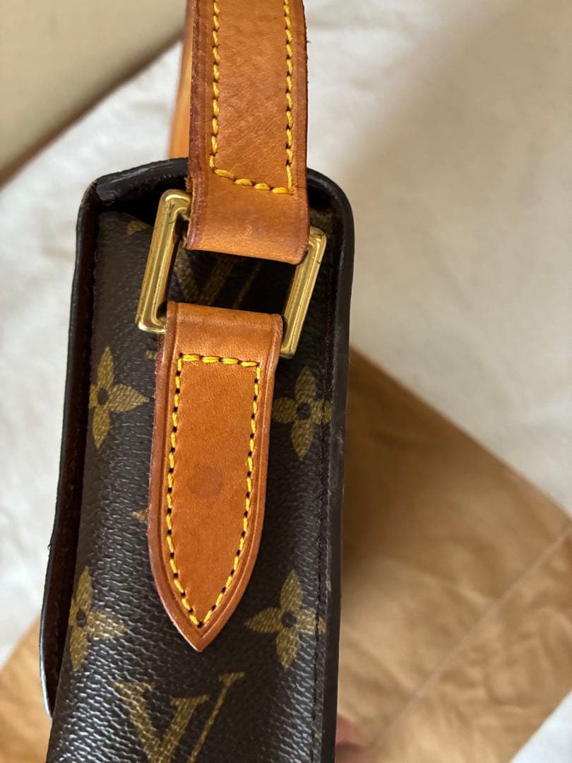 美品✨ルイヴィトン LOUISVuitton サンクルー　ショルダーバッグ
