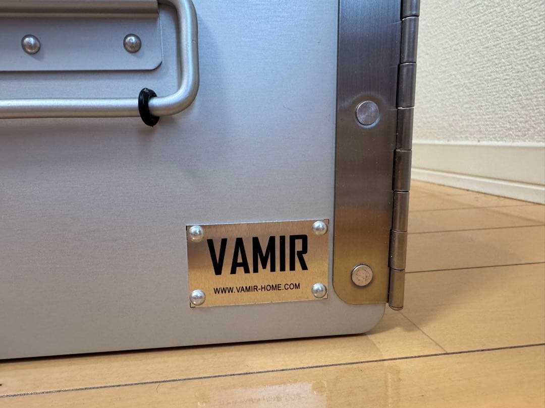 VAMIR バミル アルミ航空キャビネットボックス