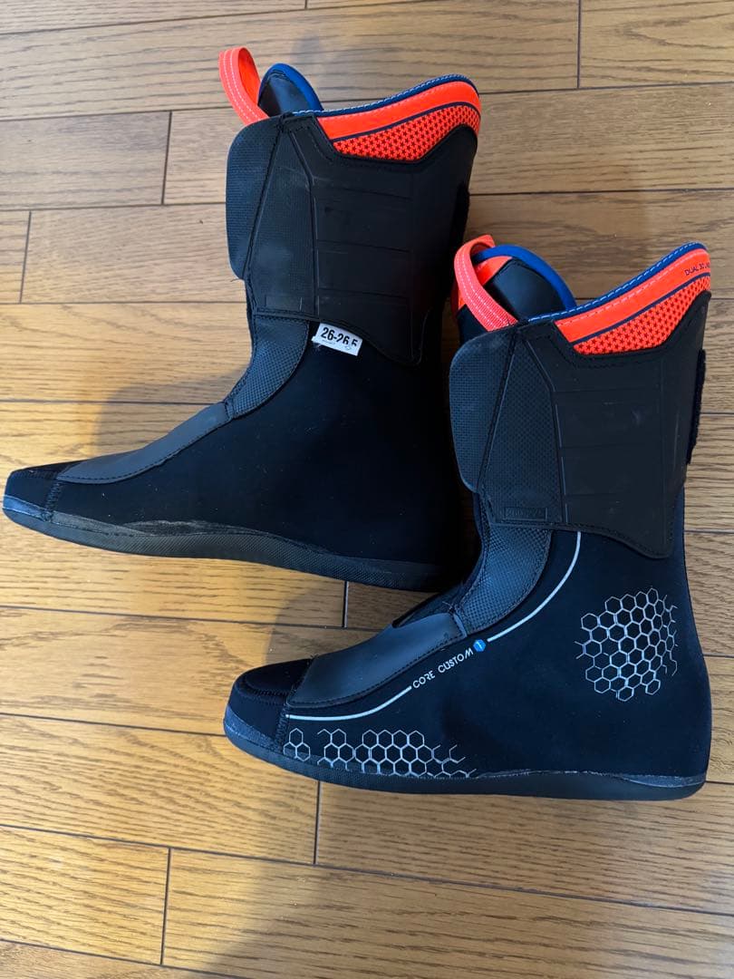 yuta2438！2024LANGE ブーツRS120SC