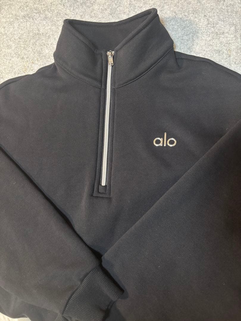 Alo Accolade 1/4 Zip ジッパー　スウェット　黒
