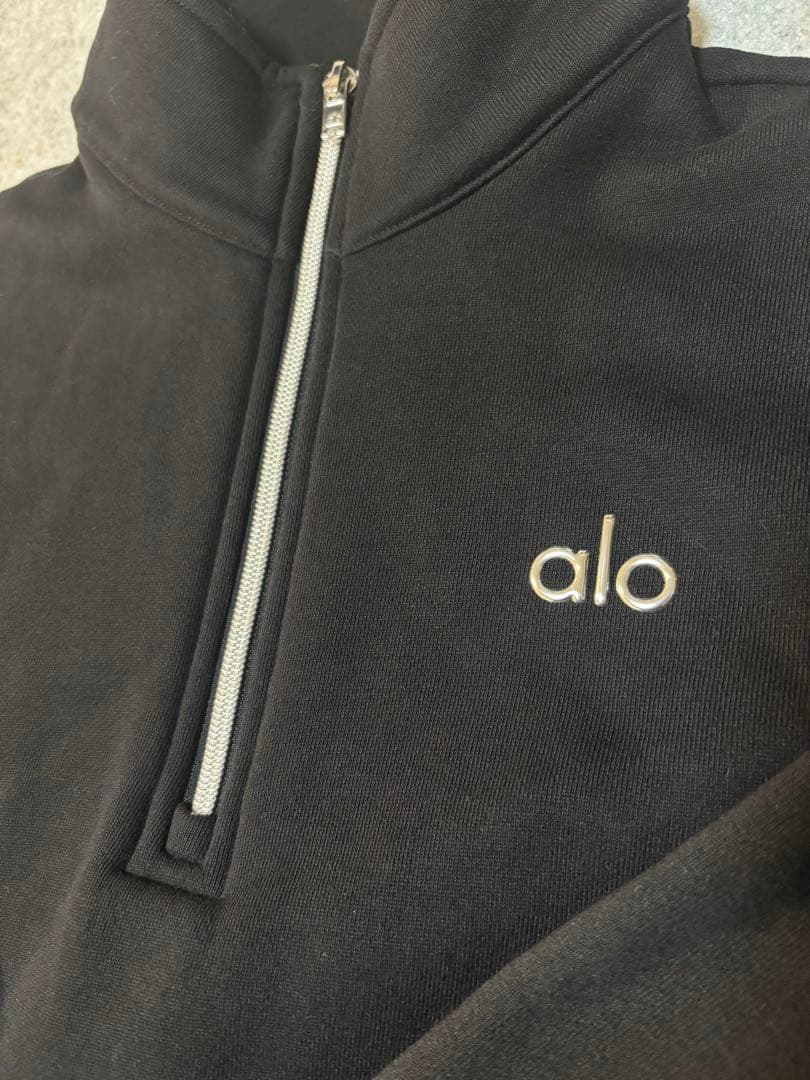 Alo Accolade 1/4 Zip ジッパー　スウェット　黒