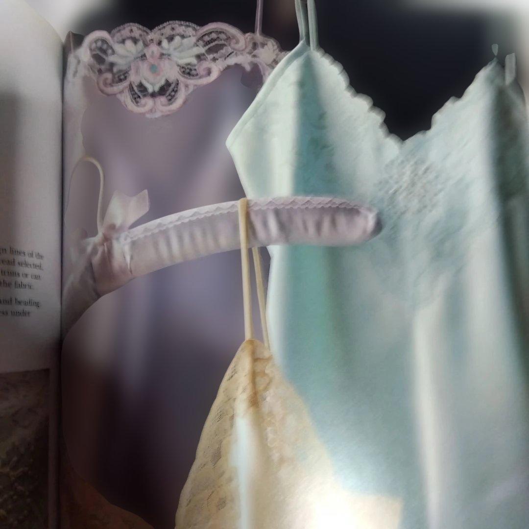 Sewing Lingerie 縫製ガイド　ソーイング　手作りランジェリー