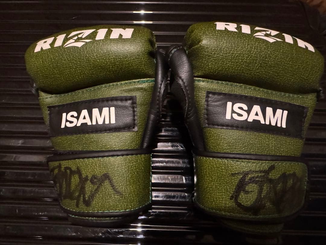 RIZIN オープンフィンガーグローブ サイン入り値下げ中