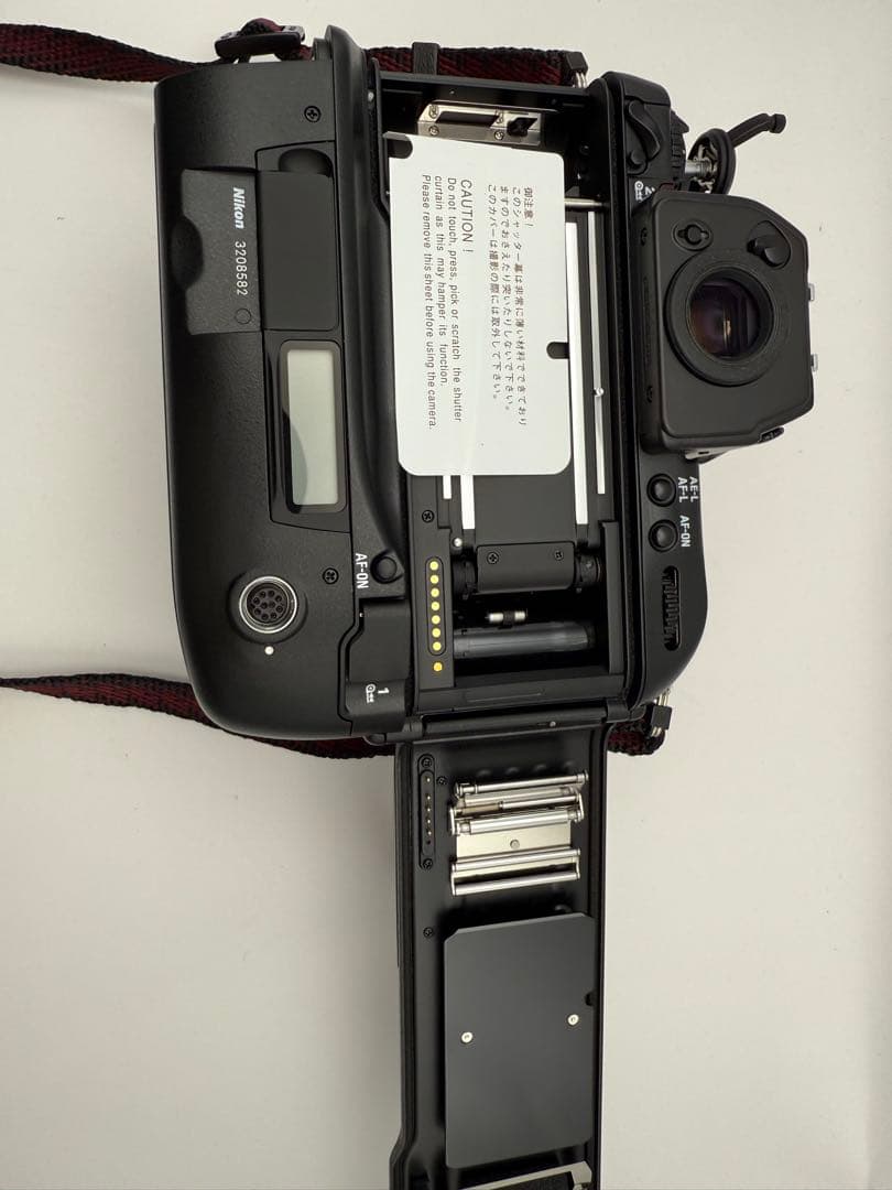 Nikon F5 一眼レフカメラ AF Nikkor 50mmレンズ付き