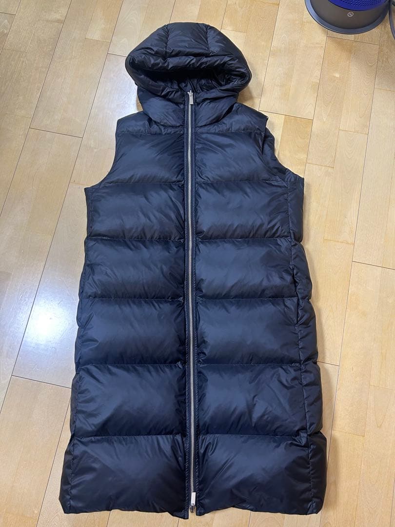ジャケット・アウター theory Polished Nylon Puffer Vest