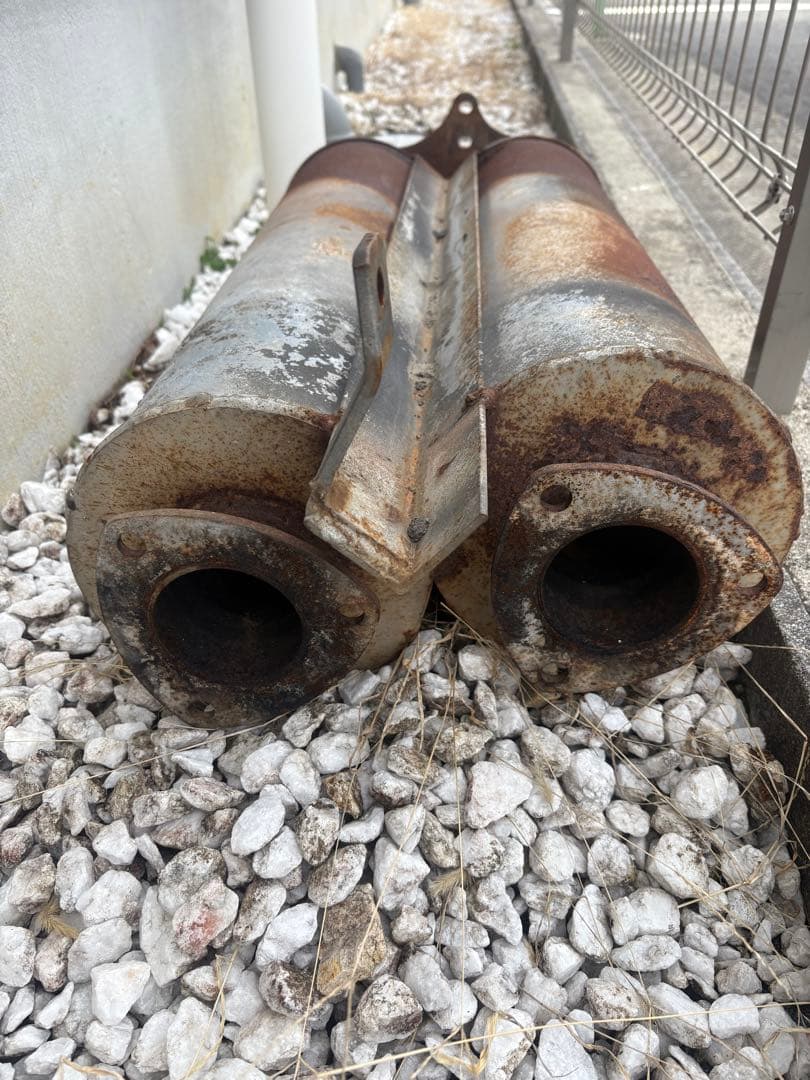 デコトラ　マフラー