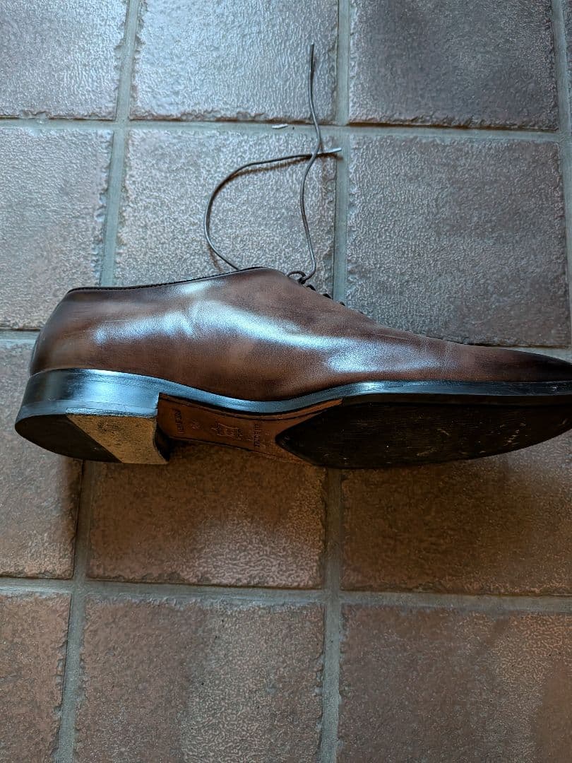 マドラス　MADRAS　ホールカット　革靴　25.5cm　 ダークブラウン