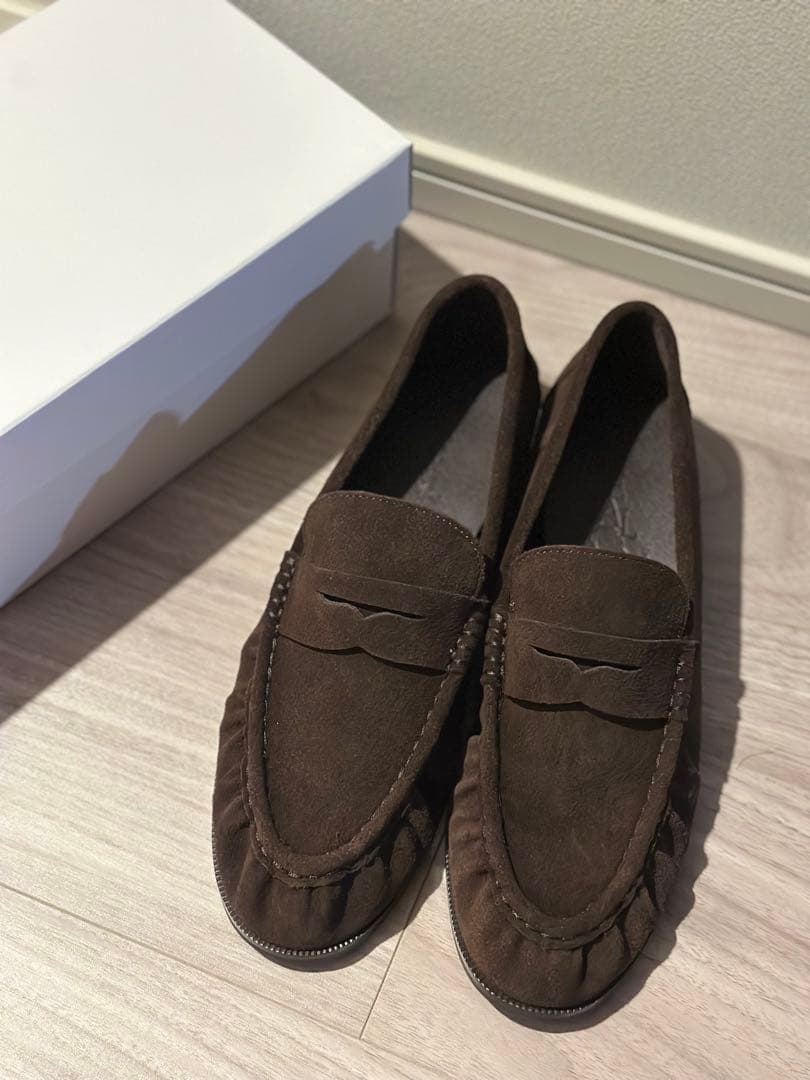 新品未未使用❣️ LE TALON レザーソフトギャザーローファー