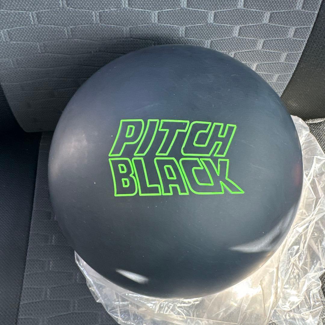 送料込み【新品】ピッチ・ブラック　ストーム