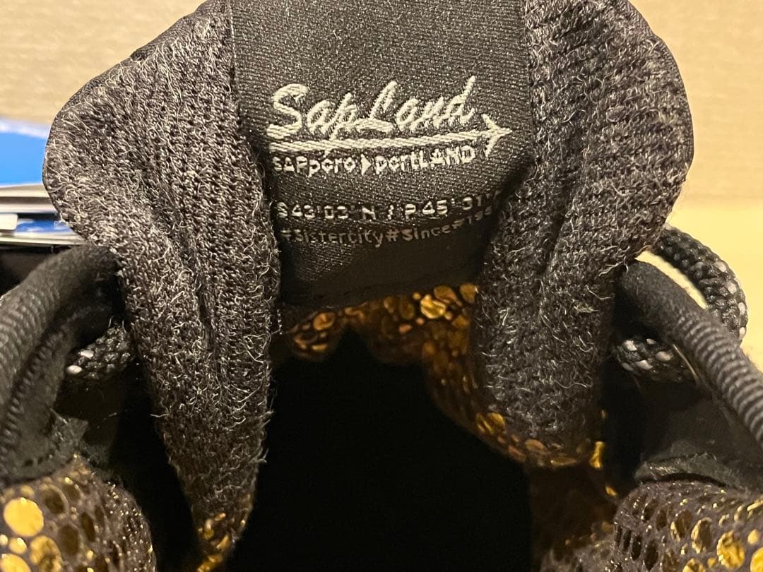 【定価17930円】新品同様 28.5cm コロンビアSAPLAND II