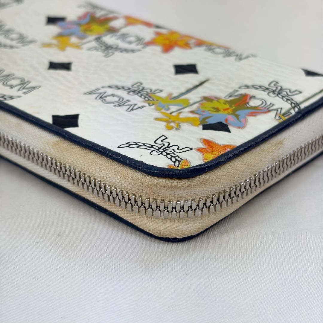 【0115M19】MCM 長財布 ホワイト ロゴデザイン 花柄 レザー