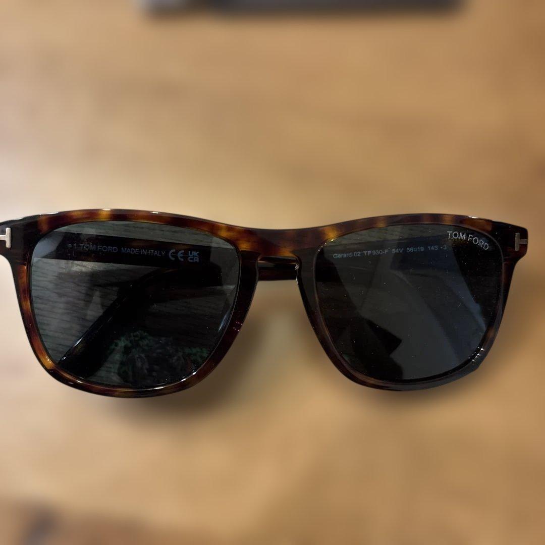 ＴＫ　新品未使用　TOM FORD TF930-F トムフォード 56A