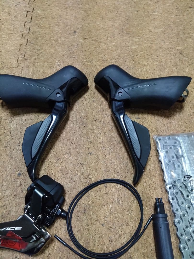 シマノデュラエースR9270 Di2 油圧ディスク 2×12s セット新品未使用