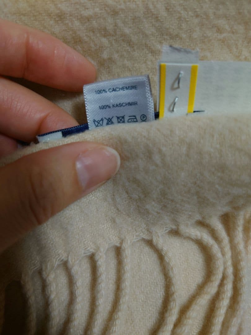 ジョンストンズ 100%ピュアカシミヤ マフラー ベージュ クリーニング済