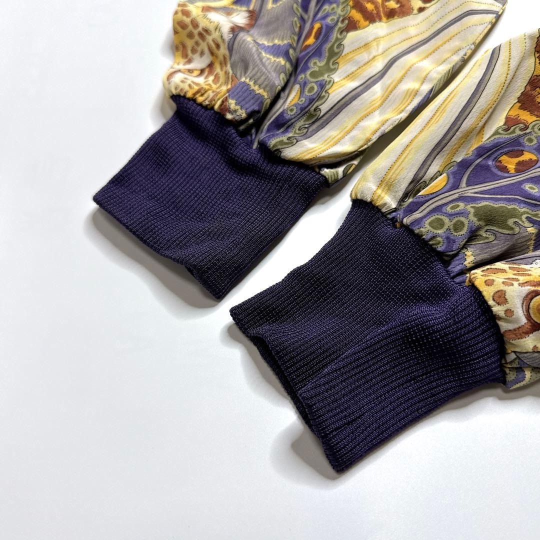 【美品】サルバトーレフェラガモ　シルクブラウス　カットソー　アニマル柄