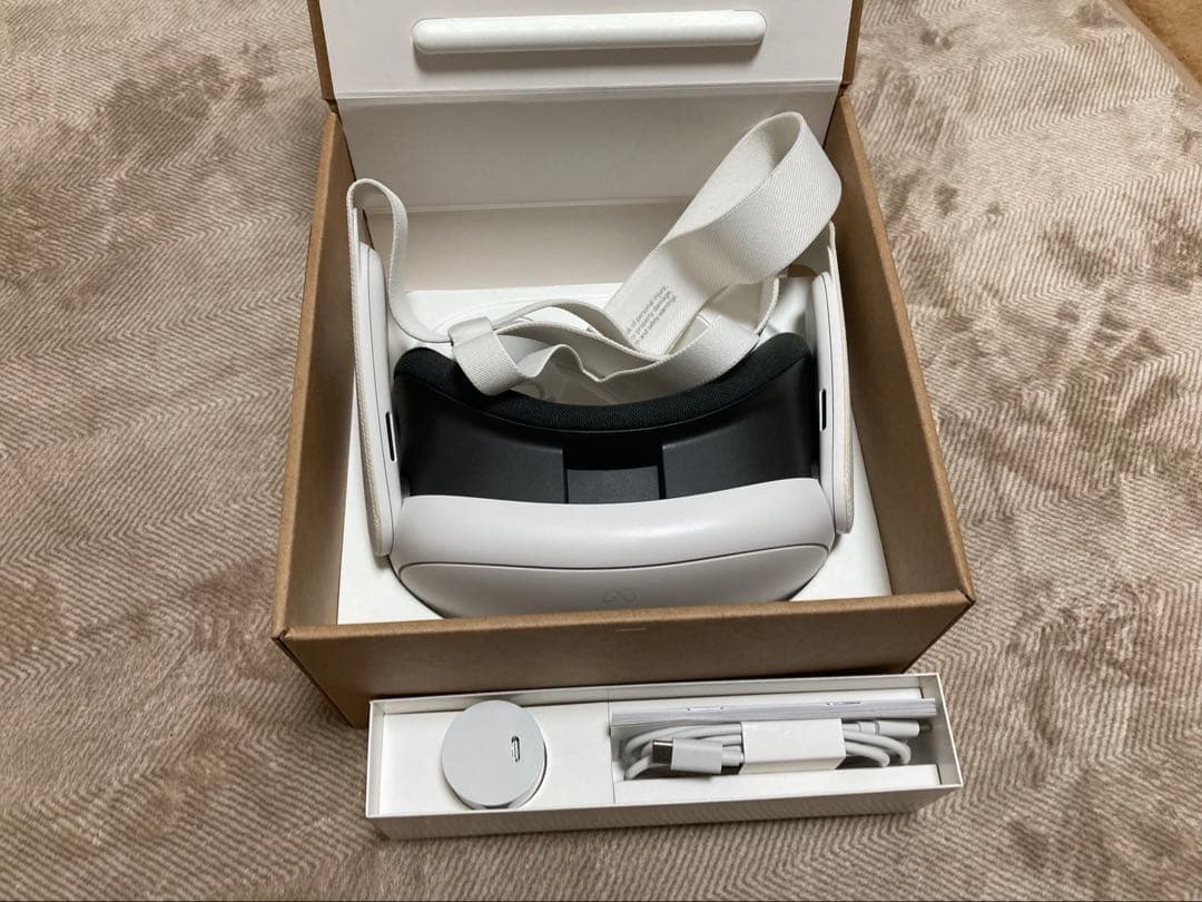 射*王様  quest3 128GB ヘッドストラップ付き