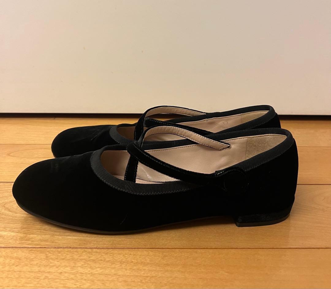 miu miu 黒 フラットシューズ ベルベット