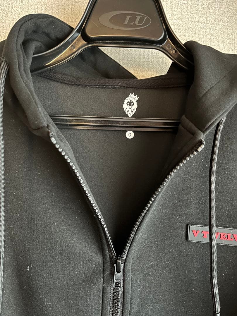 クリスマスお値下げ☆V12 レディースウェアセット アップ／ブラック