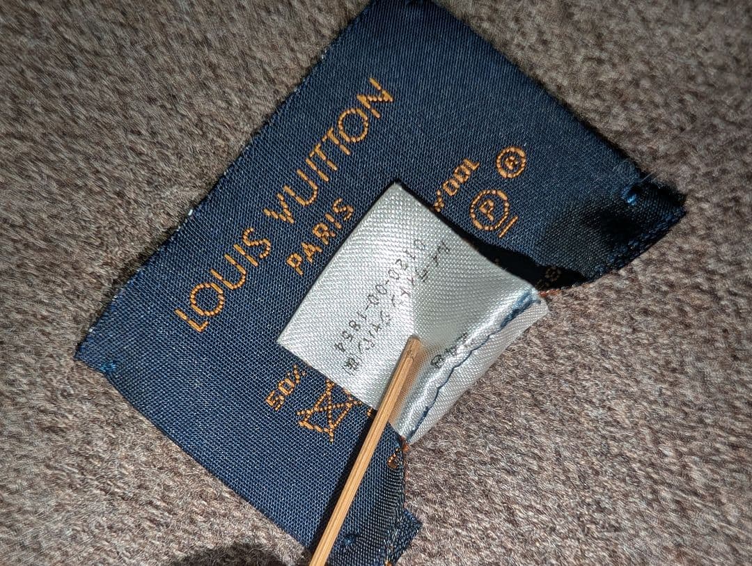 Louis Vuitton マフラー・モノグラム グラディエント　M70258