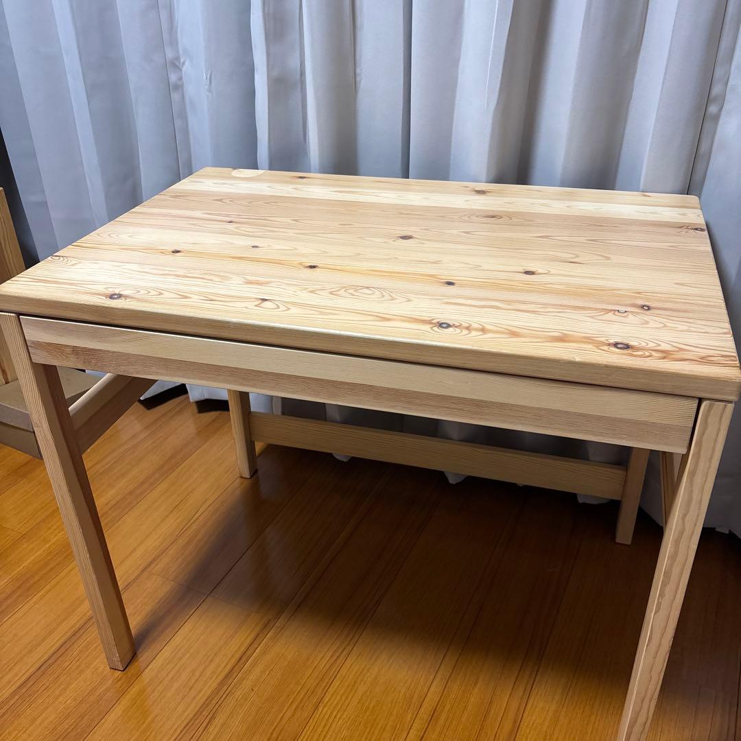 無印良品　パイン材デスク　幅８６ｃｍ