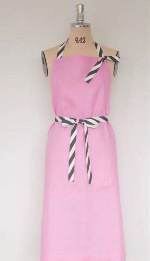 タキマキ　エプロン　ピンク