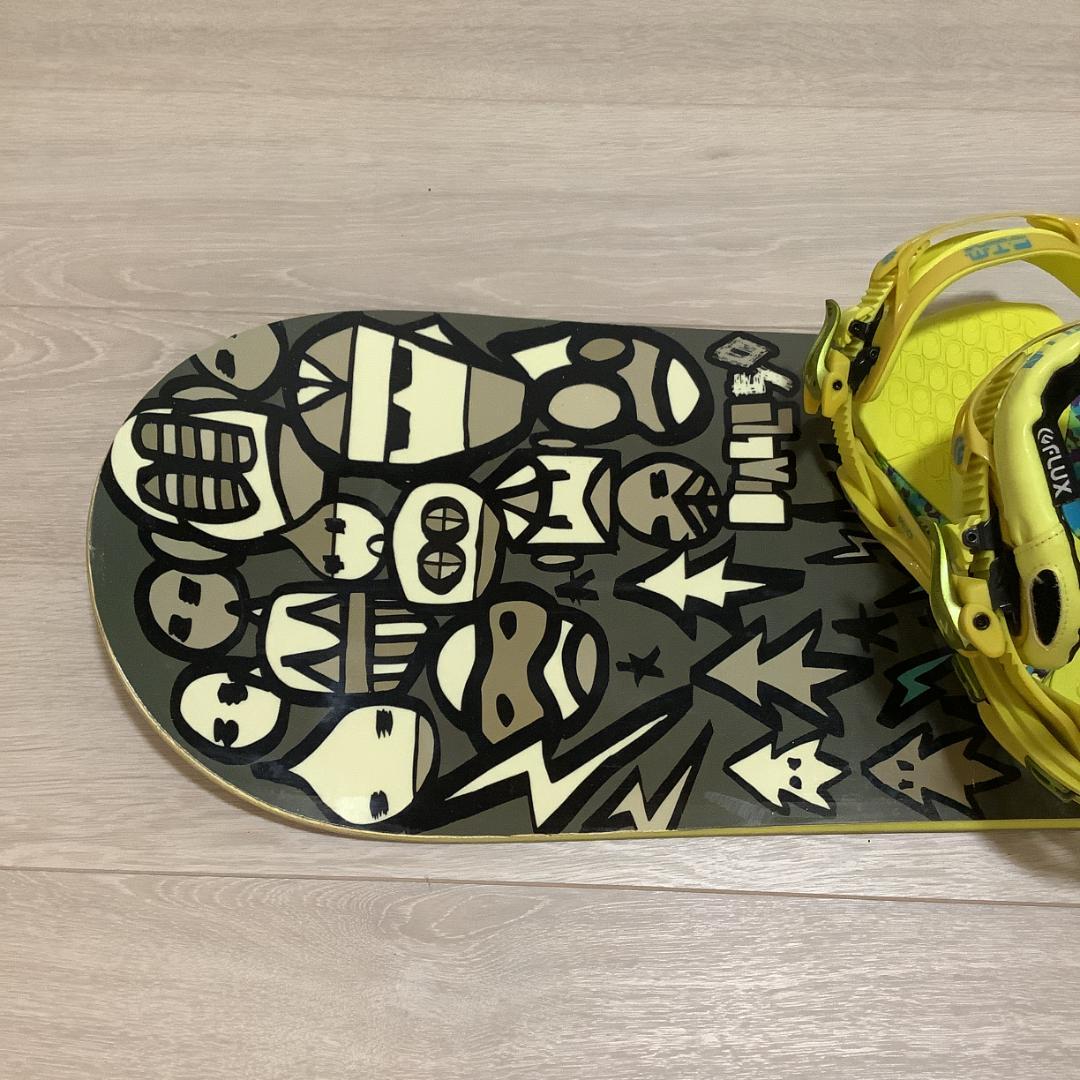 031GRAY FLUX メンズスノーボード初心者やグラトリ向きセット