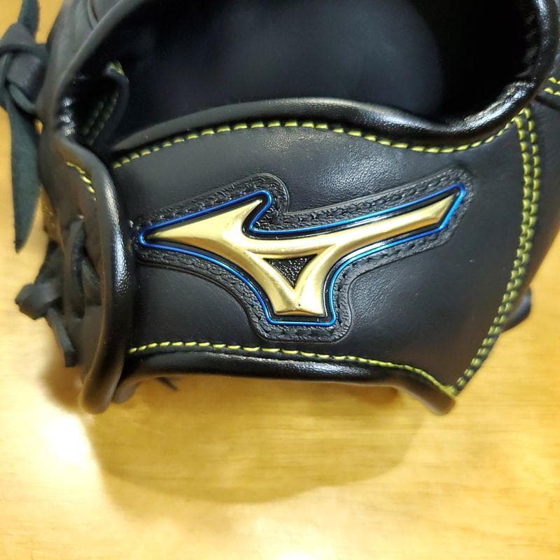 ミズノ 茂野大吾モデル メジャーセカンド コラボ 少年用 投手用 軟式グローブ