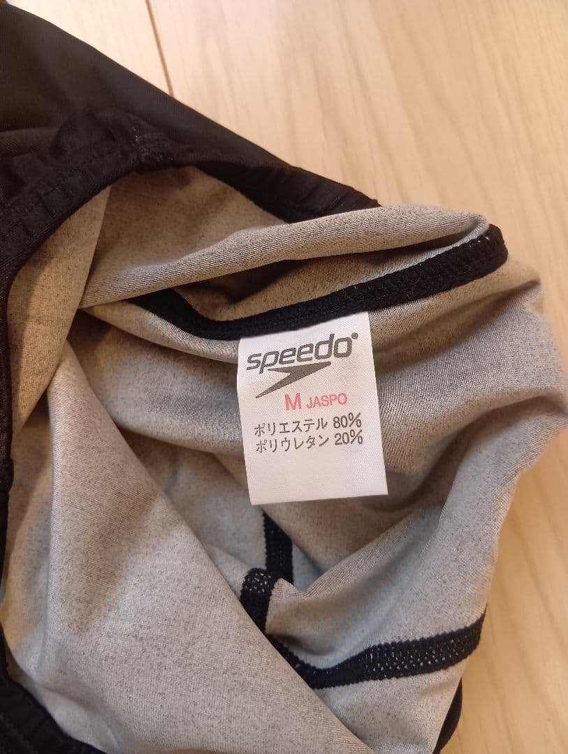 競泳水着　speedo スピード　アクアブレード　Mサイズ