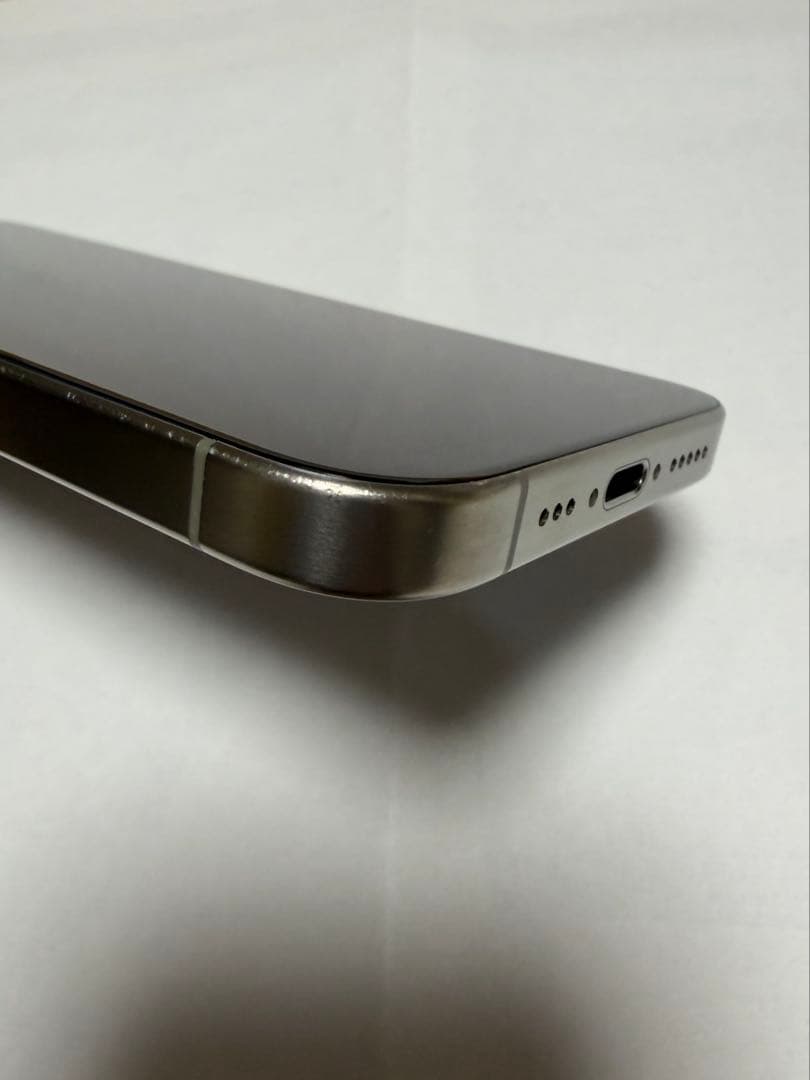 iPhone15 Pro(512GB)ナチュラルチタニウム