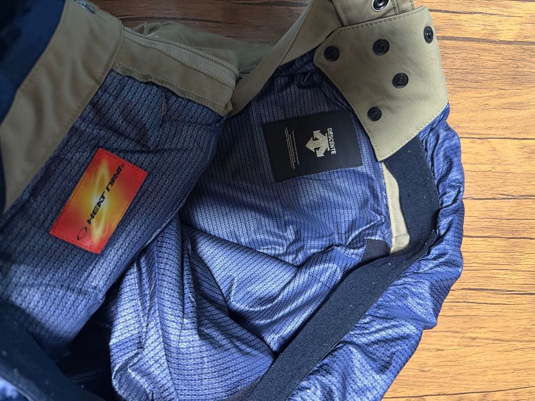 デサント、スキーウェアセット　レディースSS