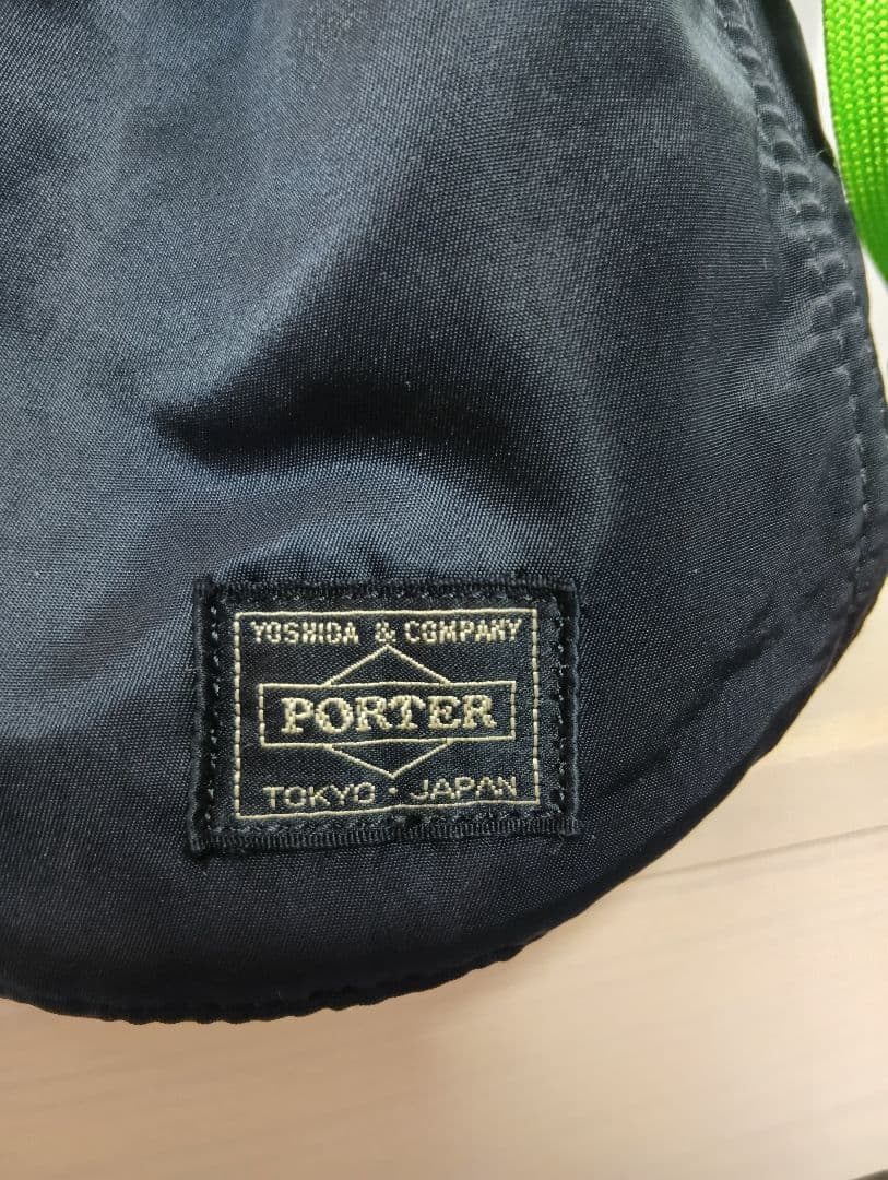 PORTER★TANKER★巾着バッグ★巾着ポーチ★ブラック☓ライムグリーン良品