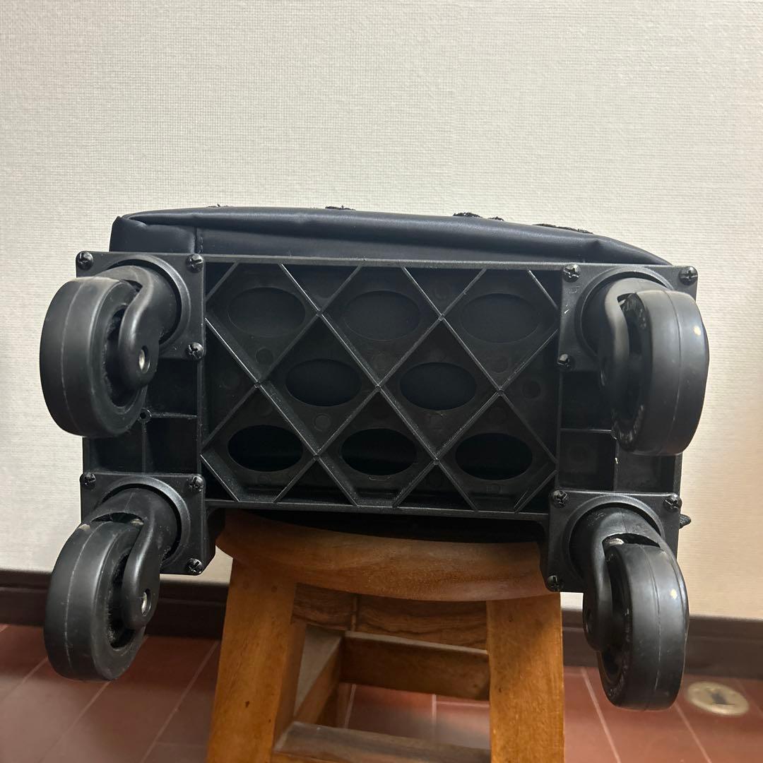 近沢レース　スワニー　SWANY コラボ　キャリー　バッグ　黒