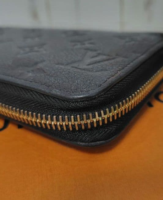 ルイ・ヴィトン ジッピーウォレット アンプラント ノワール