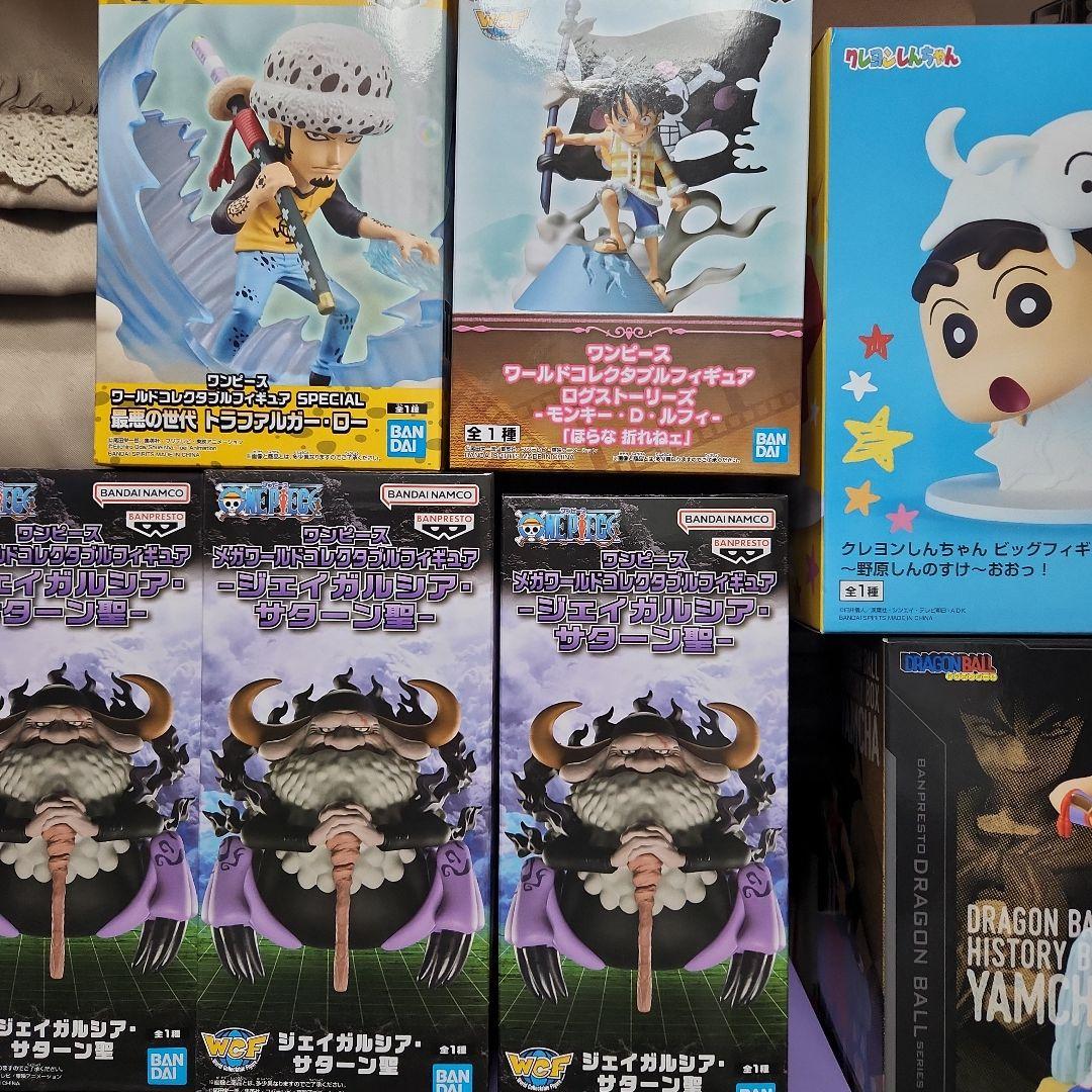 30個フィギュアまとめ売りワンピース ドラゴンボール ハイキュー バキ　他　大量
