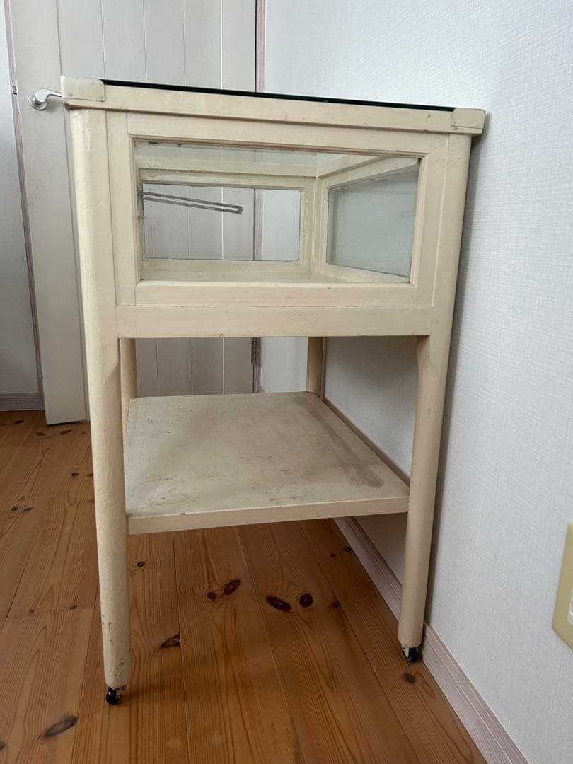 アンティーク　医療棚