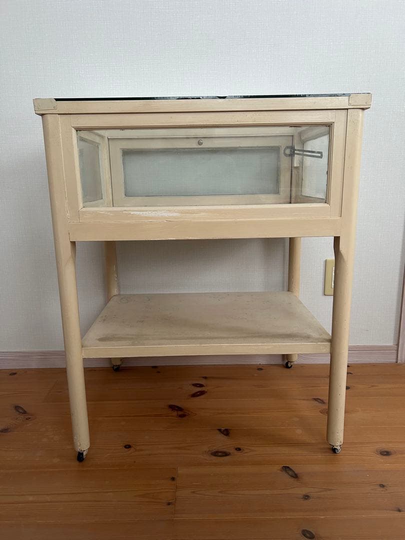 アンティーク　医療棚