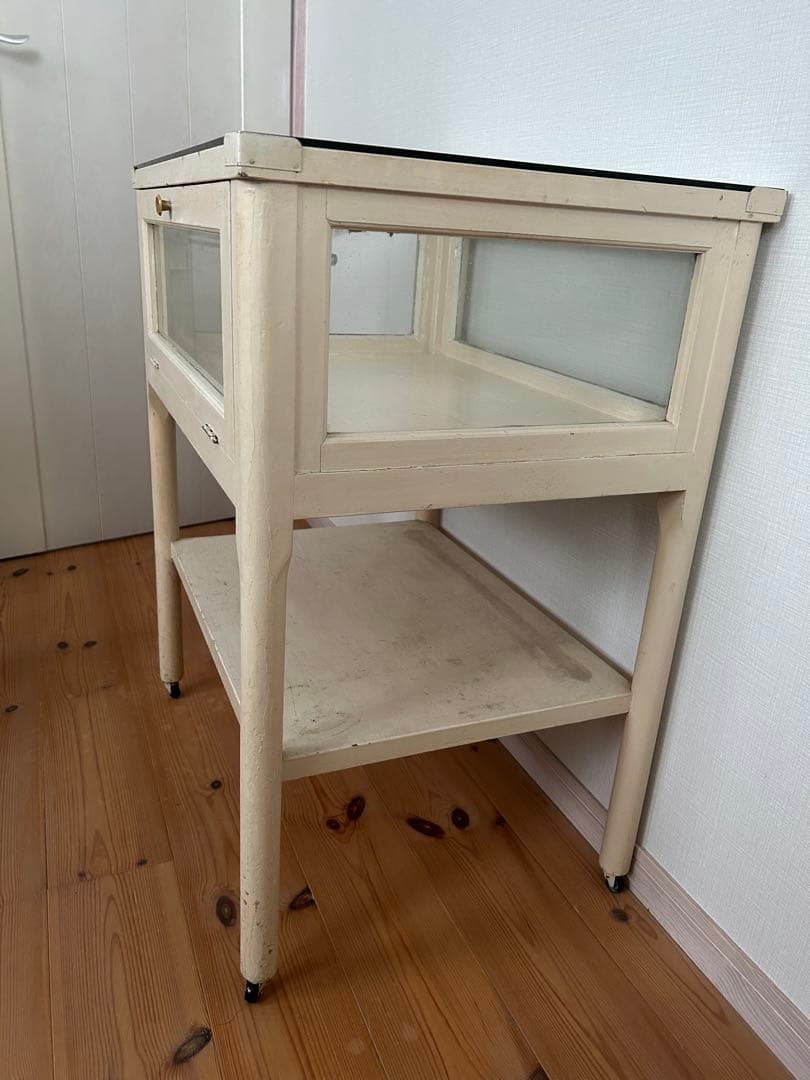 アンティーク　医療棚