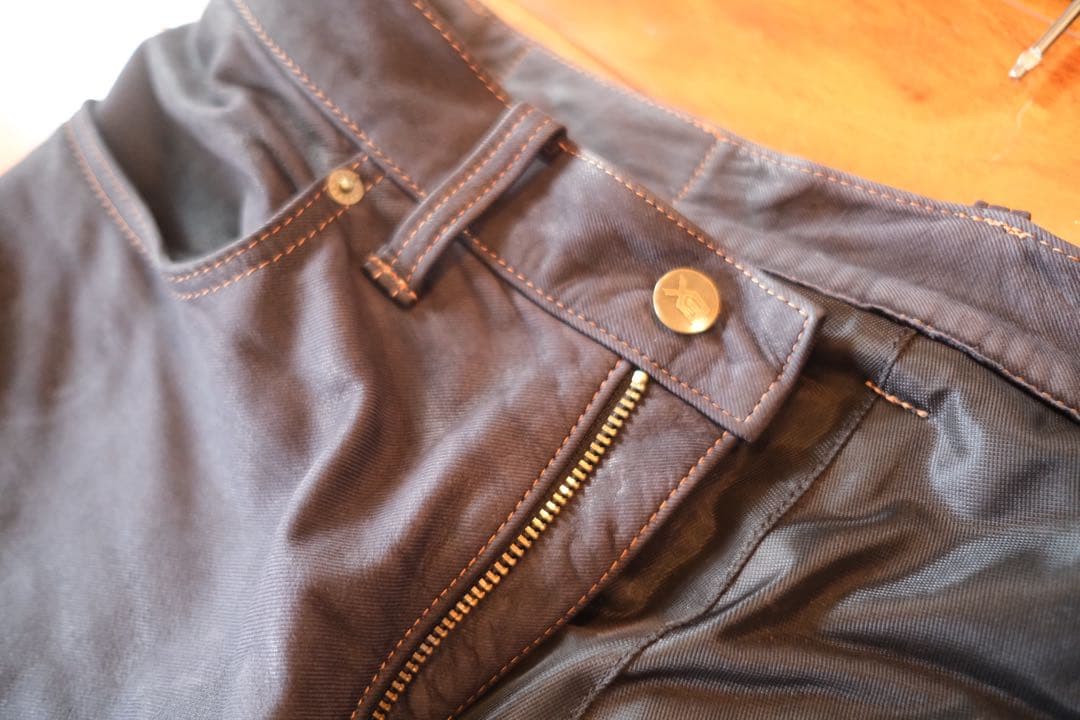 美品　クシタニ　エクスプローラージーンズ　ブラック　33