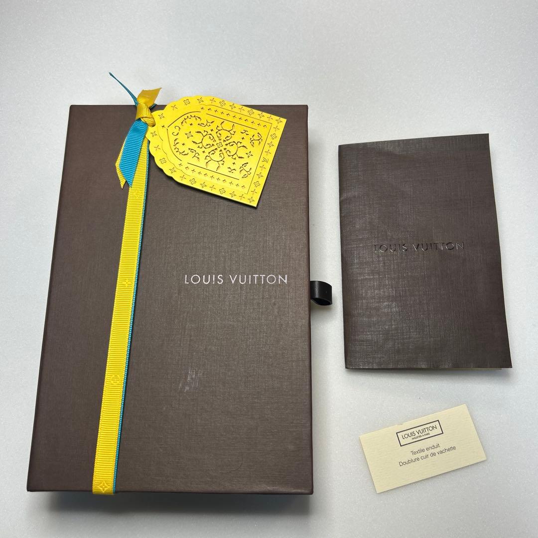 ルイヴィトン　長財布　マルチカラー　ポルトトレソール