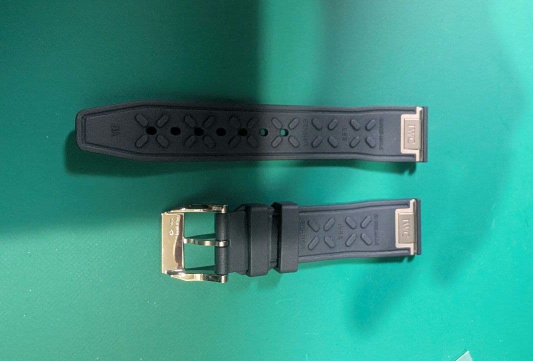 IWC 純正EasX-Change　ラバーベルト20mmネイビー