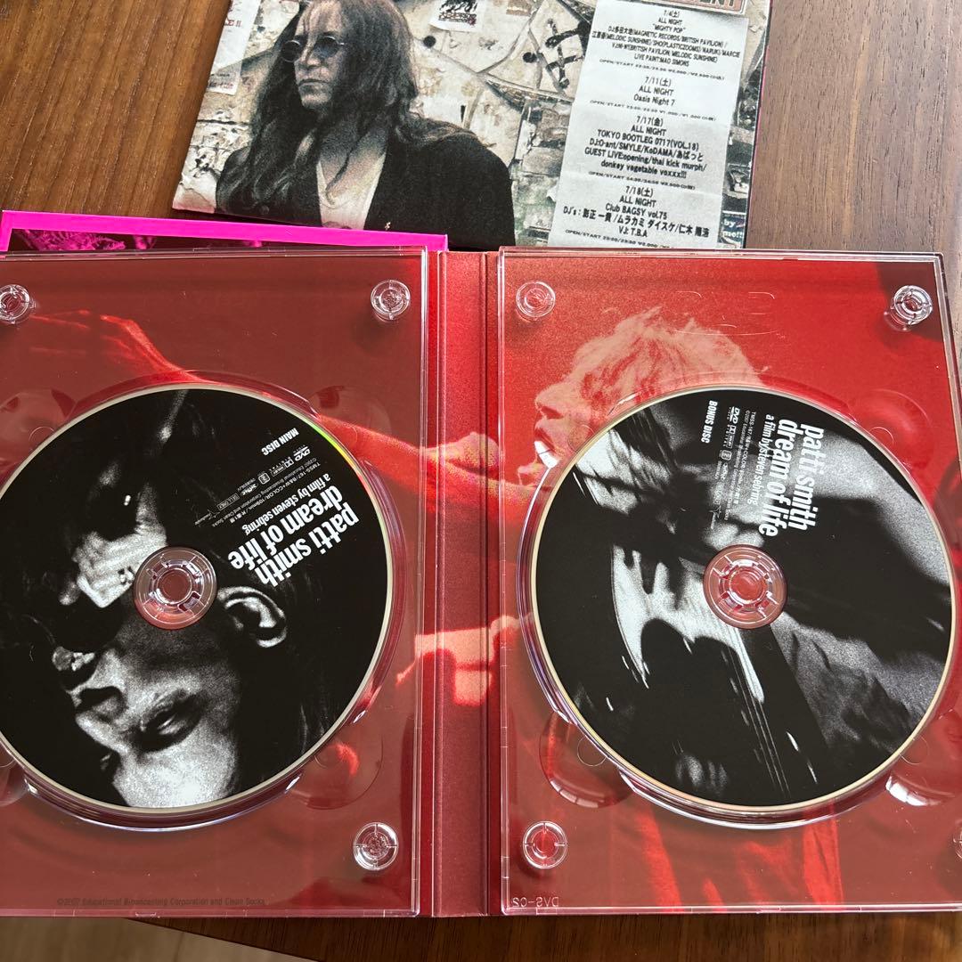 ミュージック Patti smith dream of life. DVD box