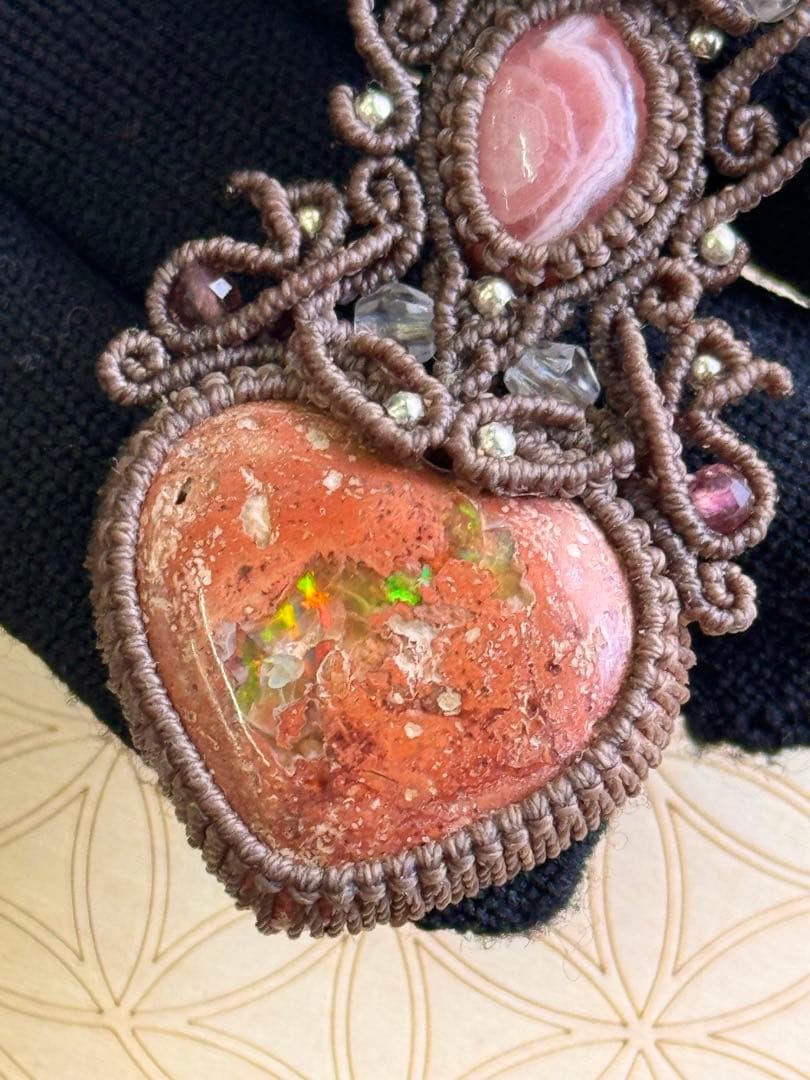 専用ぺージ♡カンテラオパール＆インカローズ＆インペリアルロードナイトのネックレス