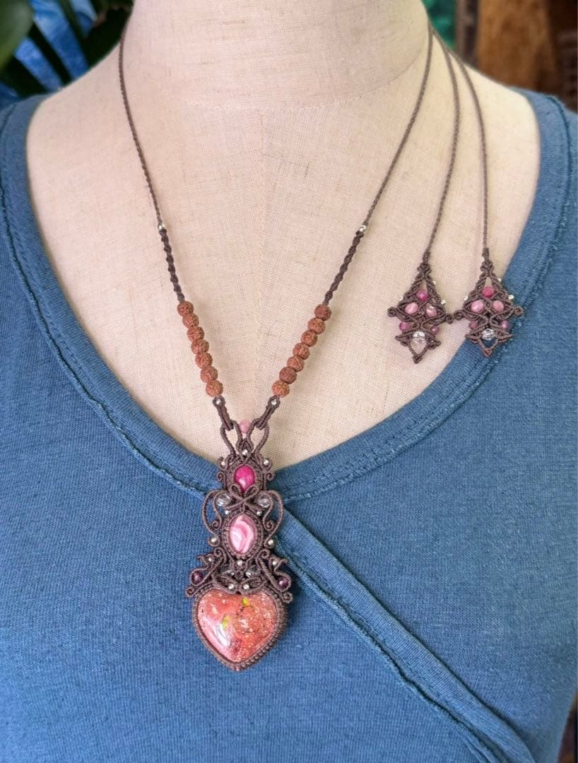 専用ぺージ♡カンテラオパール＆インカローズ＆インペリアルロードナイトのネックレス