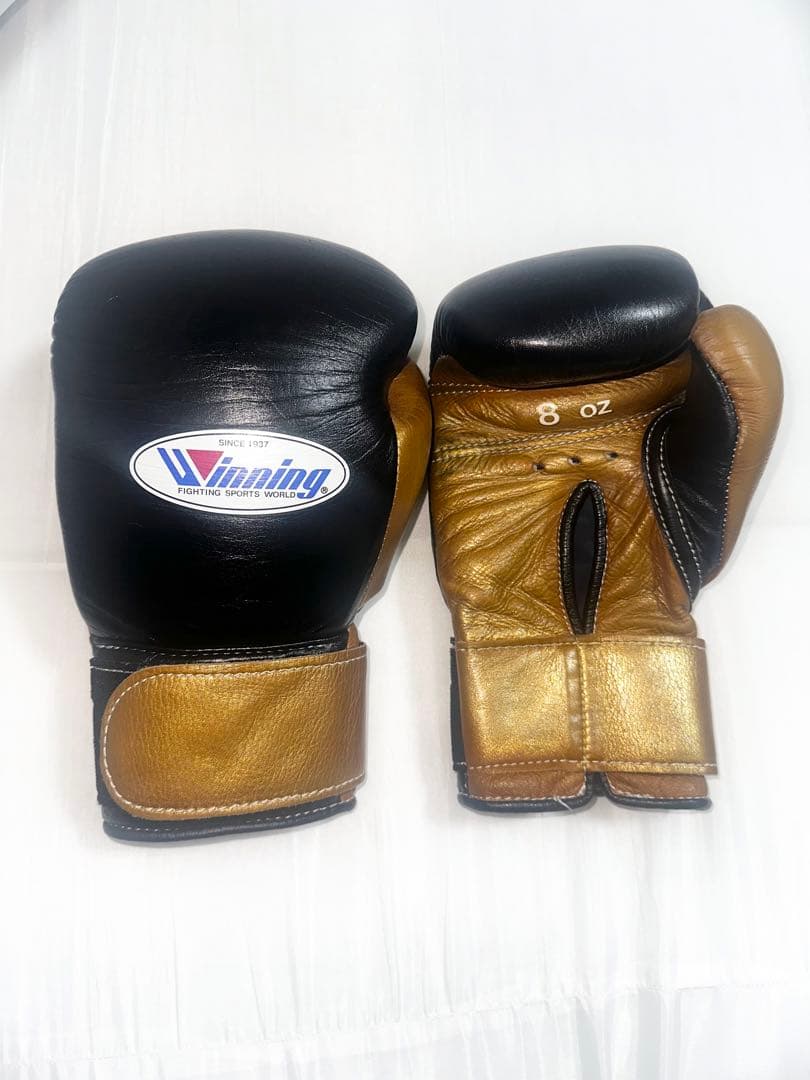 winning ウイニング ボクシンググローブ 8oz 黒/金 MS-200B