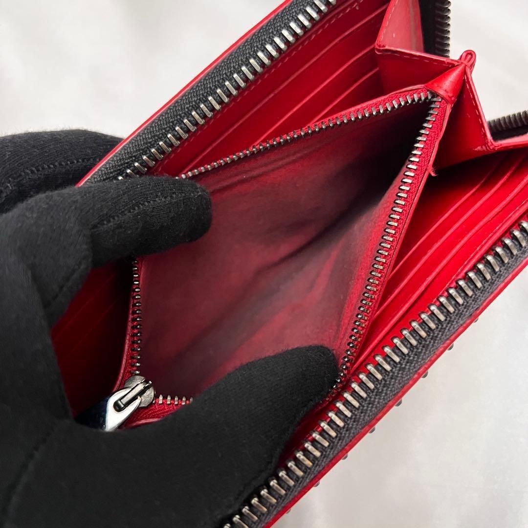 ◇美品◇ルブタン　パネトーネ　スパイクスタッズ長財布　ブラック×レッド　レザー