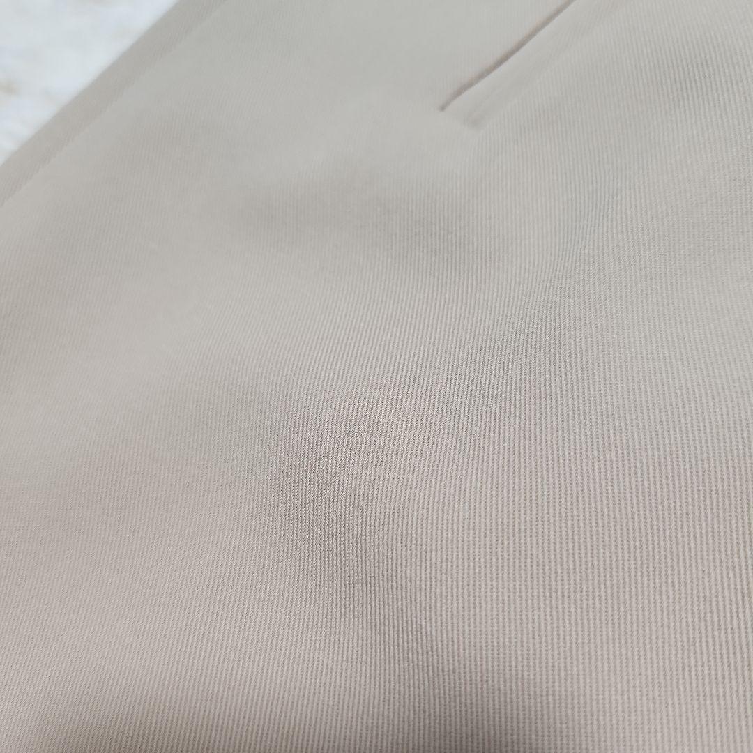 【新品】マックスマーラ白タグバージンウールコートベージュ 40サイズ