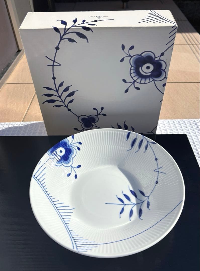 ロイヤル コペンハーゲン ブルーフルーテッド メガ ディーププレート24cm