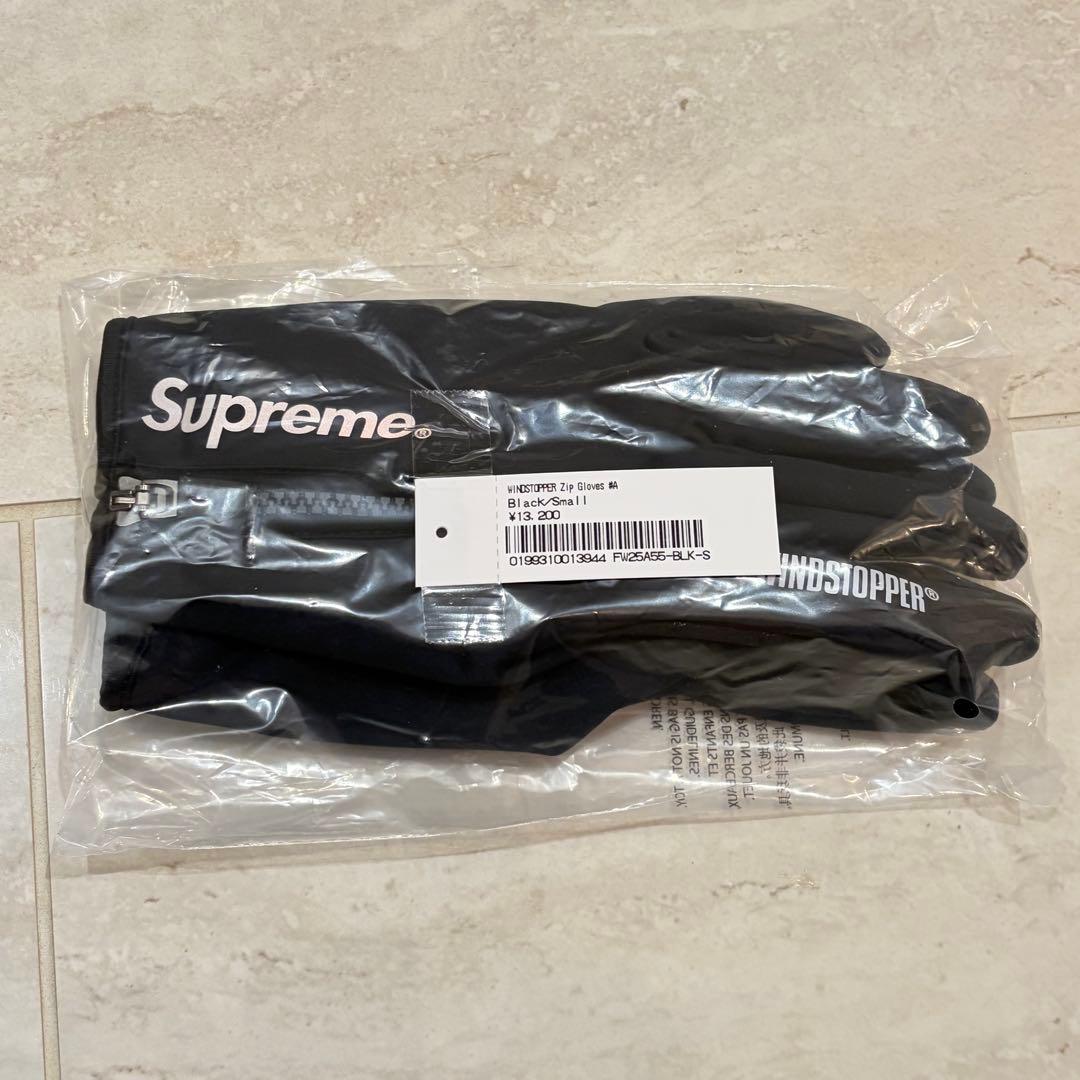 SサイズSupreme Windstopper Zip Gloves ブラック