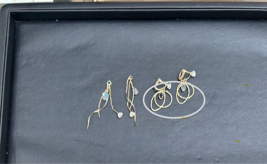 完売品 agete アガット k10 紫金石 ラブラドライト ピアス チャーム