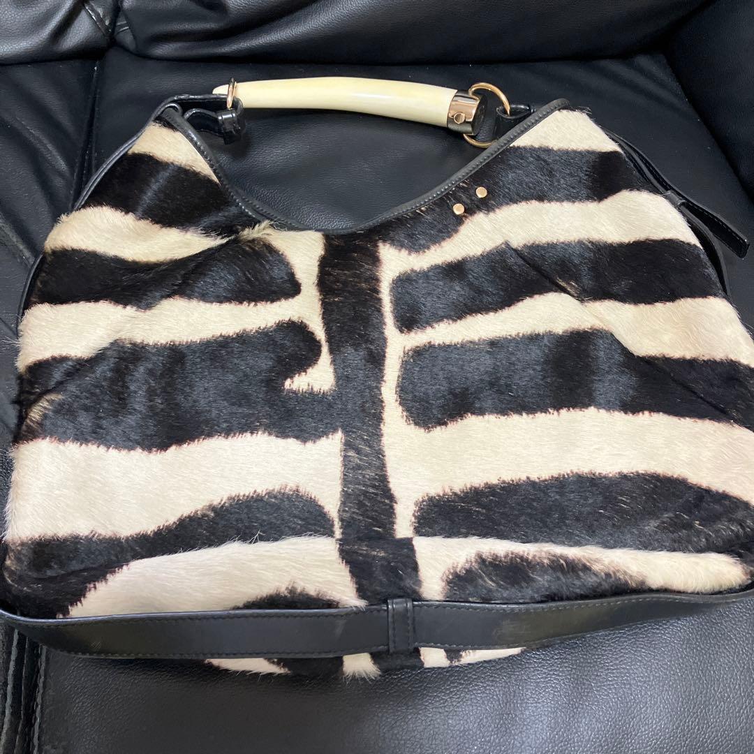 イヴサンローランリヴゴーシュ (YSL) ショルダーバッグ　モンバサ